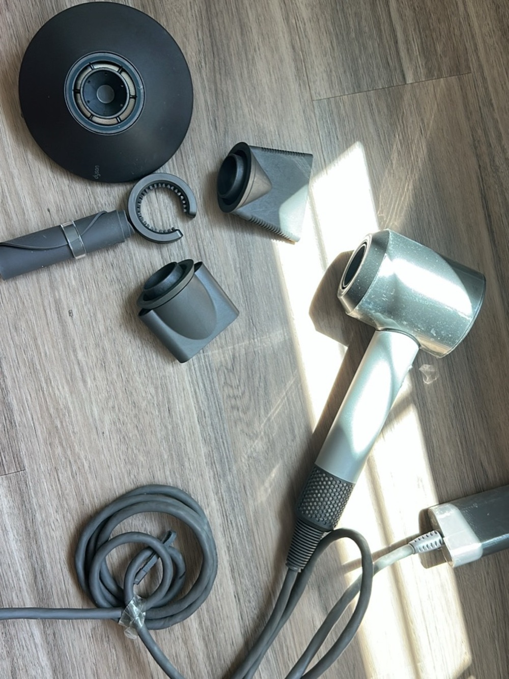 Dyson blow dryer with accessories